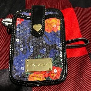 EUC Betsey Johnson Floral Phone Case ID Holder/Wristlet